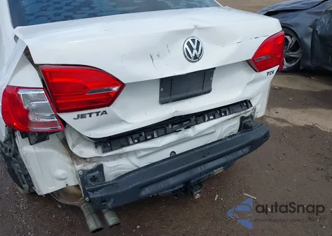 2013 Volkswagen Jetta 2.0L Tdi from USA, damaged, VIN 3VWLL7AJ3DM418377